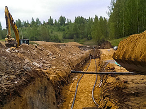 Ежегодно мы строим и сдаем в эксплуатацию километры газовых сетей и отводов к отдельным жилым домам.